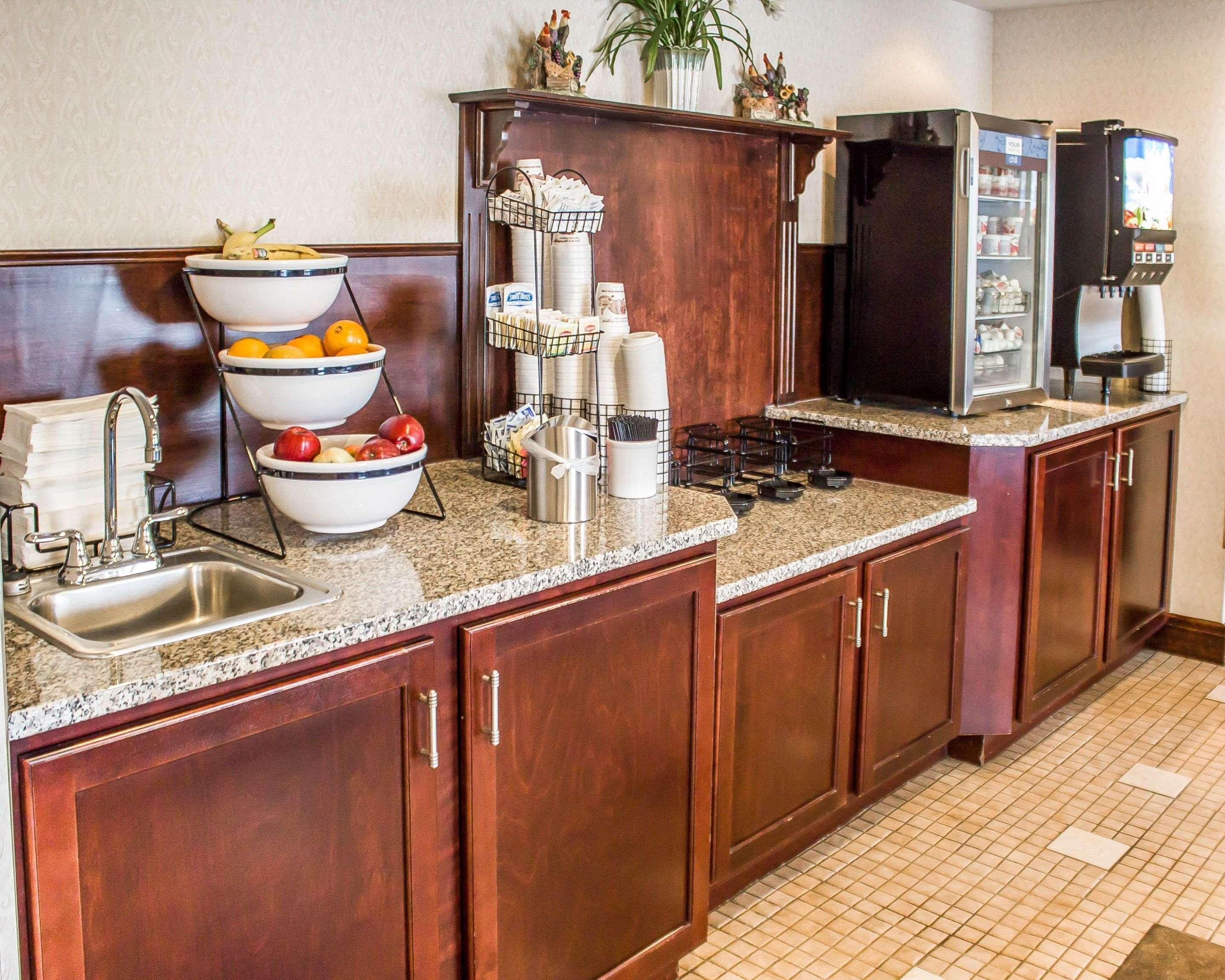 Quality Inn Кларион Экстерьер фото